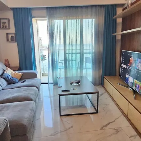 Balluta Bay Seaview 2 Bedrooms 2 Bathrooms *