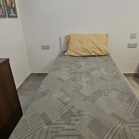 Balluta Bay Seaview 2 Bedrooms 2 Bathrooms Daire *