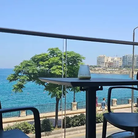 Daire Balluta Bay Seaview 2 Bedrooms 2 Bathrooms *